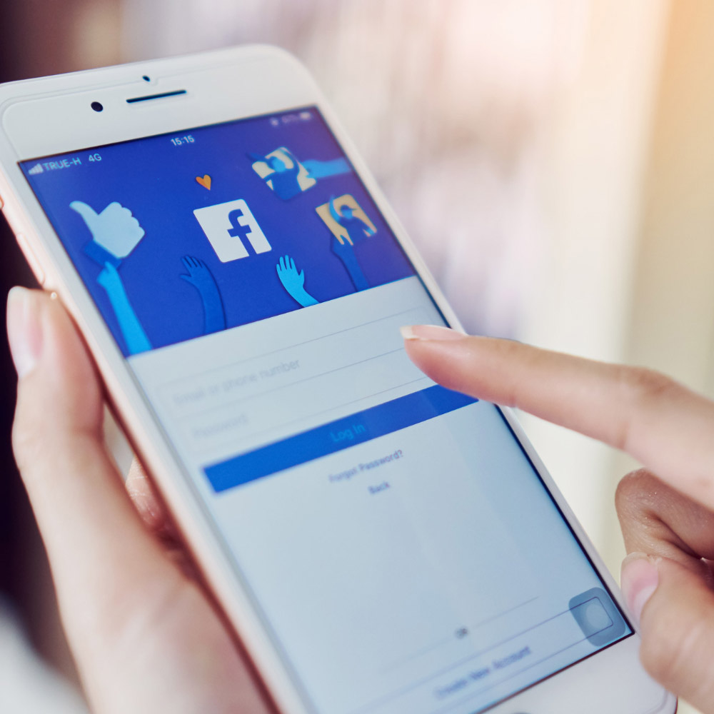 Publication sur les réseaux sociaux Publication sur les réseaux sociaux